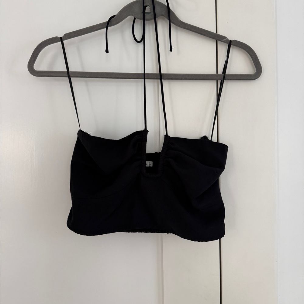 Abercrombie & Fitch - Black Halter Crop Top